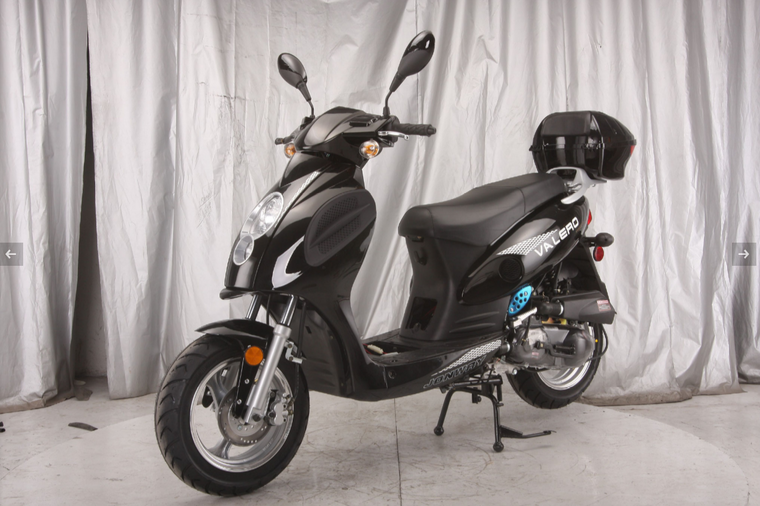 Vitacci 150cc VALERO Gas Scooter Moped
